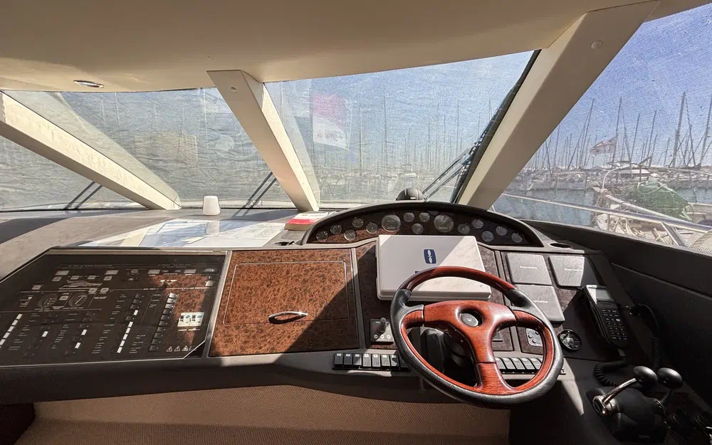 slider 12 Princess 57 Fly