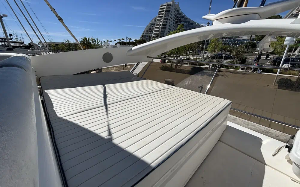 slider 20 Princess 57 Fly