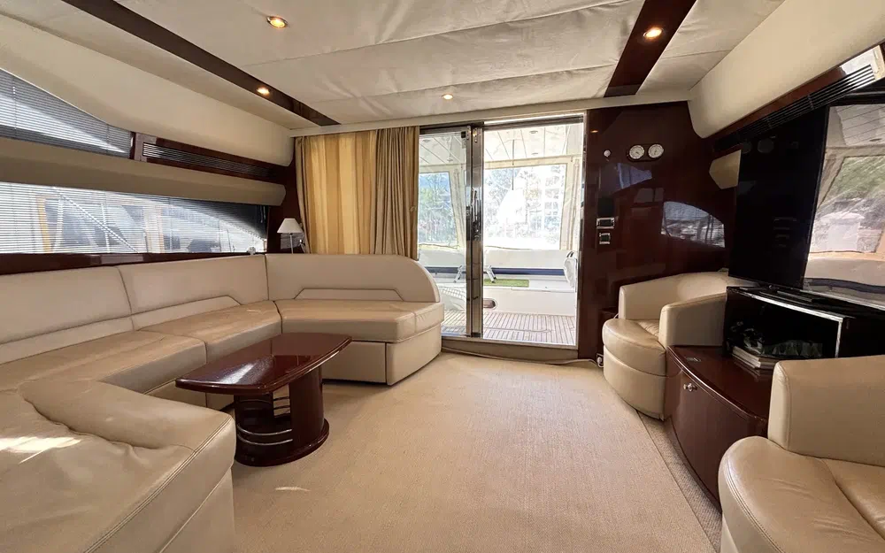 slider 8 Princess 57 Fly