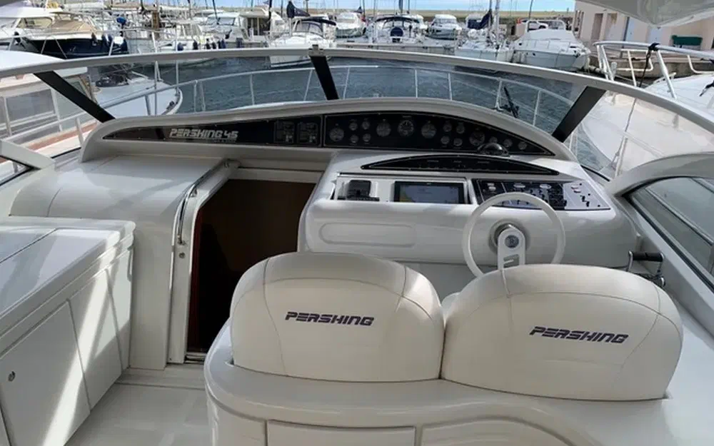 slider 44 Pershing 45