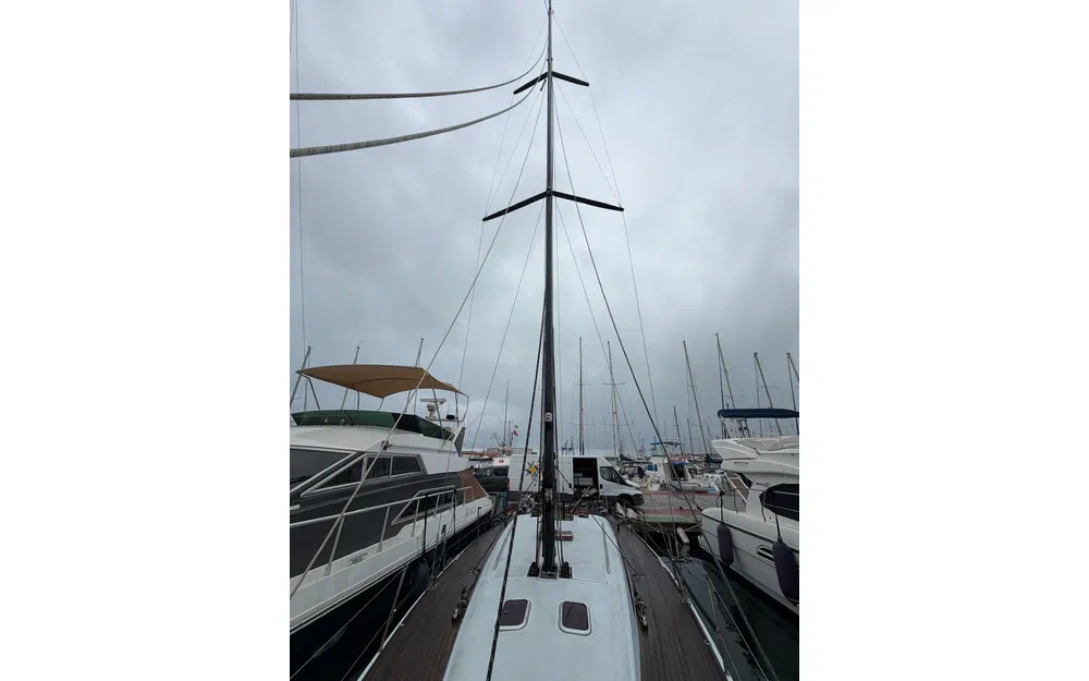 slider 16 Sly Yachts 47 AVIS