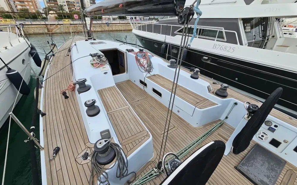 slider 20 Sly Yachts 47 AVIS