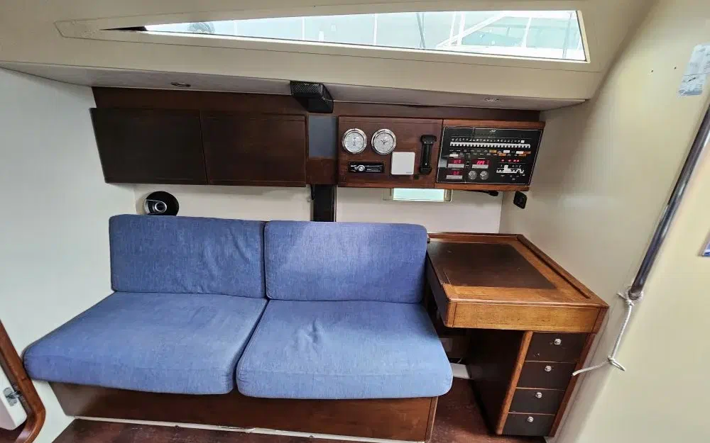 slider 37 Sly Yachts 47 AVIS