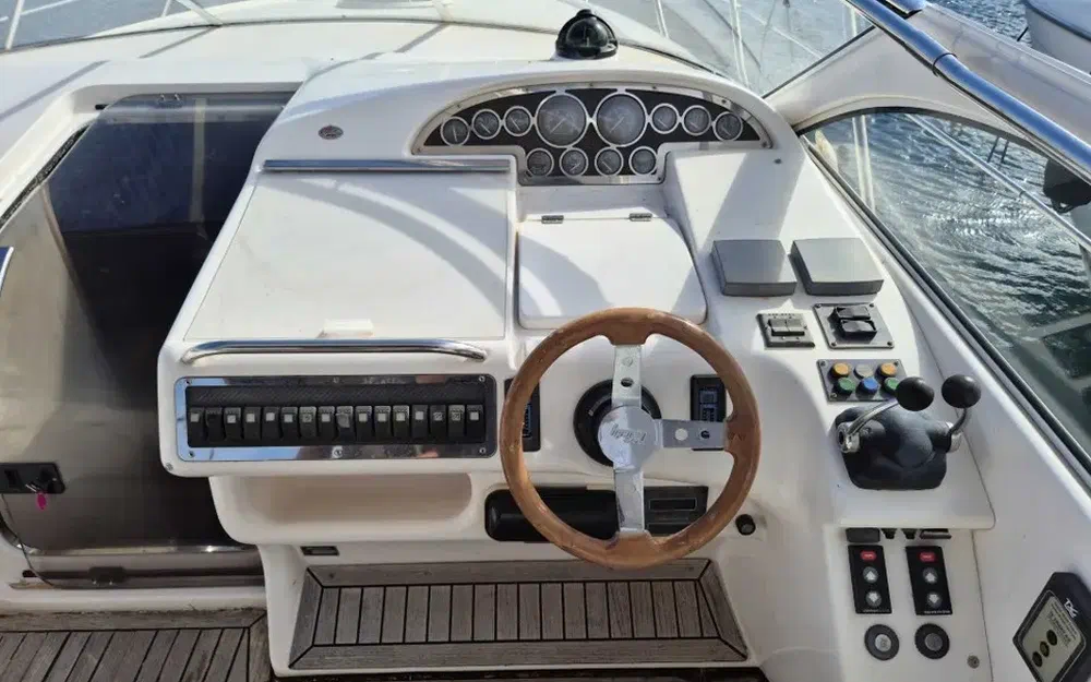 slider 6 Windy 40 Bora