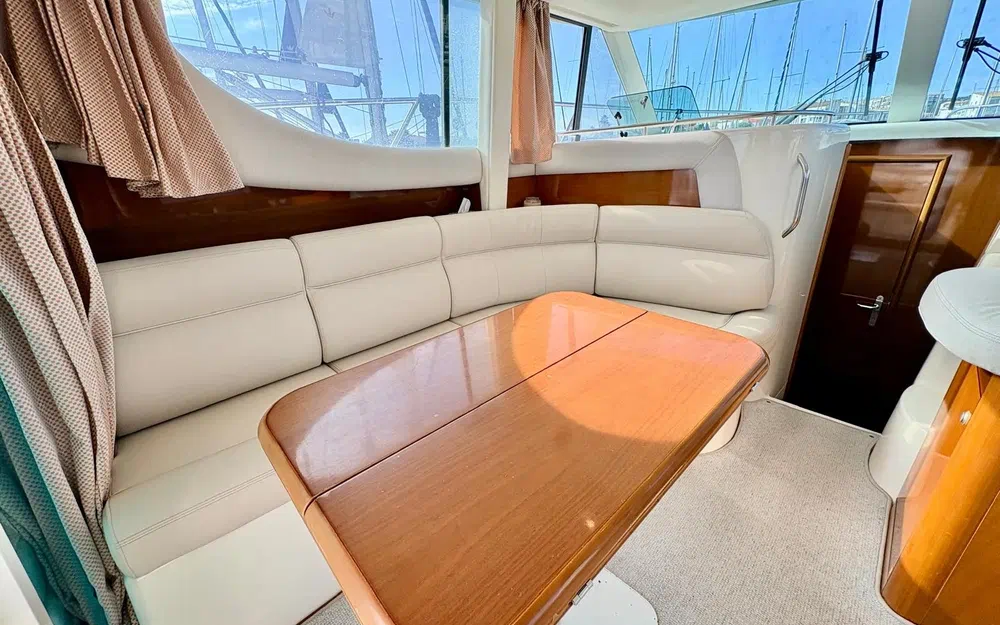 slider 13 Jeanneau Prestige 32 Fly