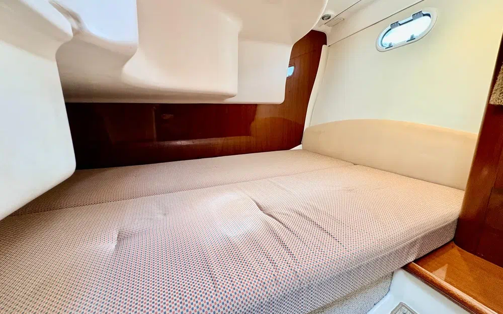 slider 23 Jeanneau Prestige 32 Fly