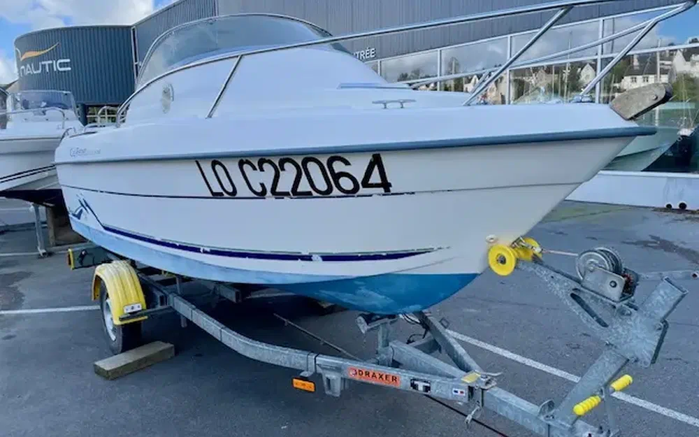 slider 0 B2 Marine Cap Ferret 502 Cabin Cruiser Swing