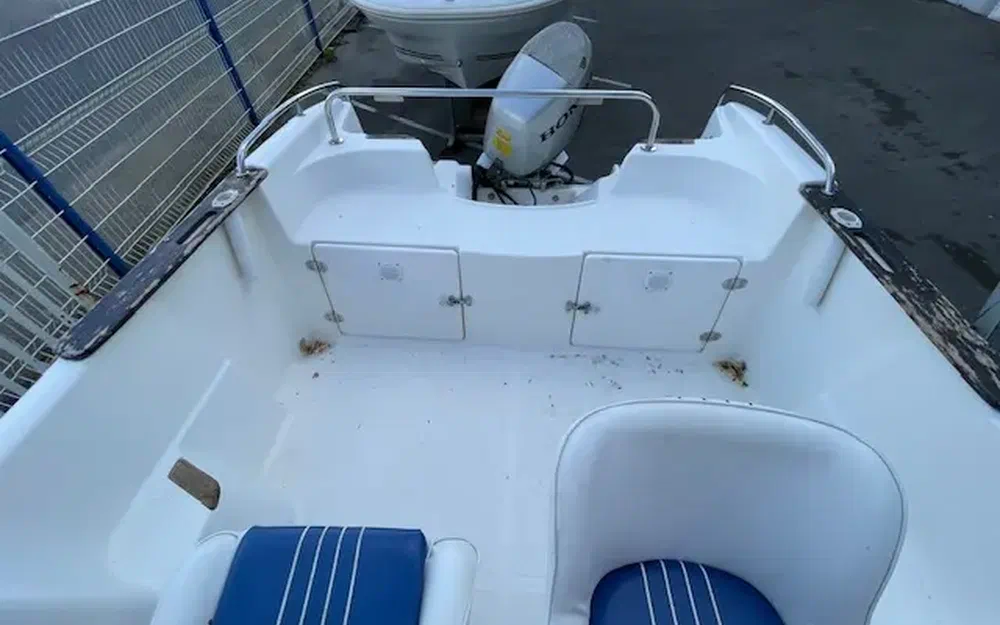 slider 10 B2 Marine Cap Ferret 502 Cabin Cruiser Swing