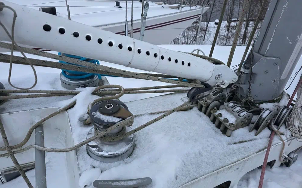 slider 35 Chantier Bazan Espagne BAZAN 57 LICOR 43