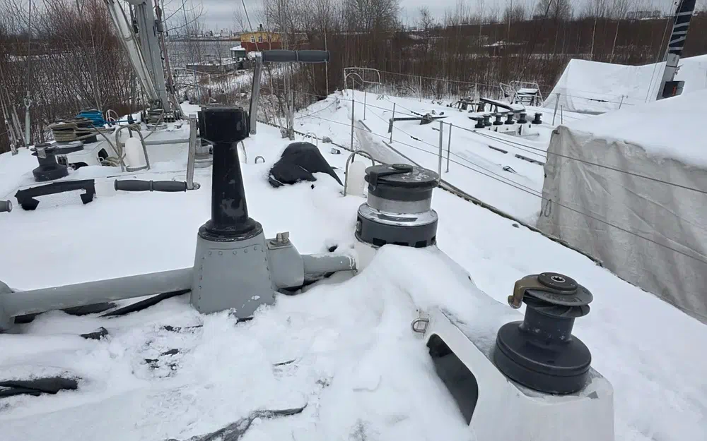 slider 53 Chantier Bazan Espagne BAZAN 57 LICOR 43