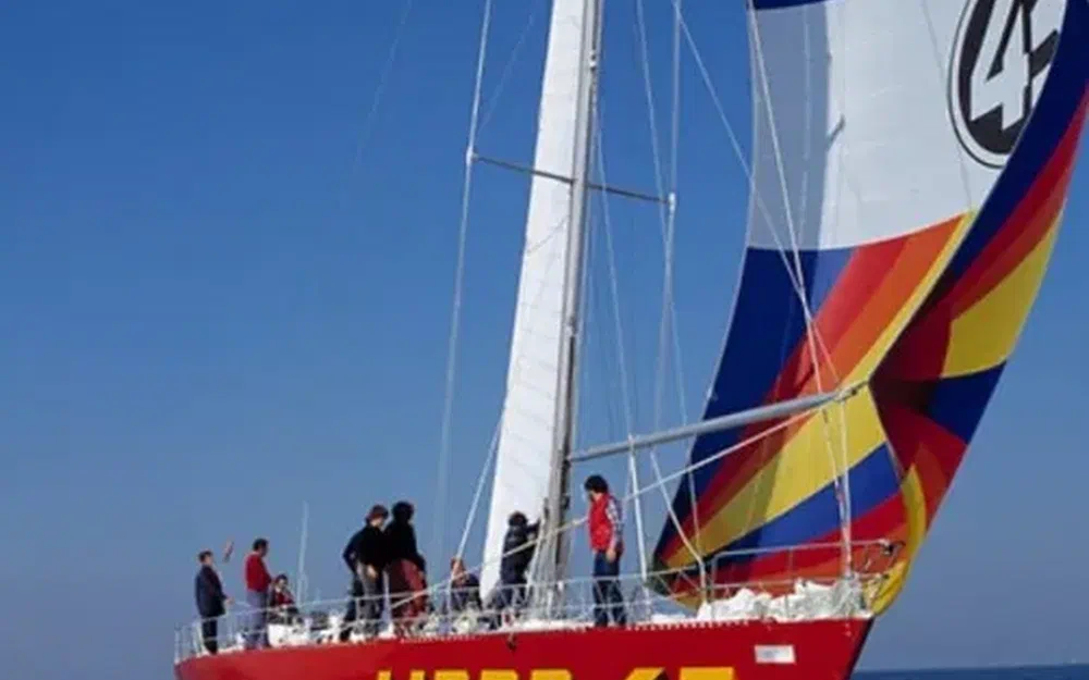 slider 5 Chantier Bazan Espagne BAZAN 57 LICOR 43