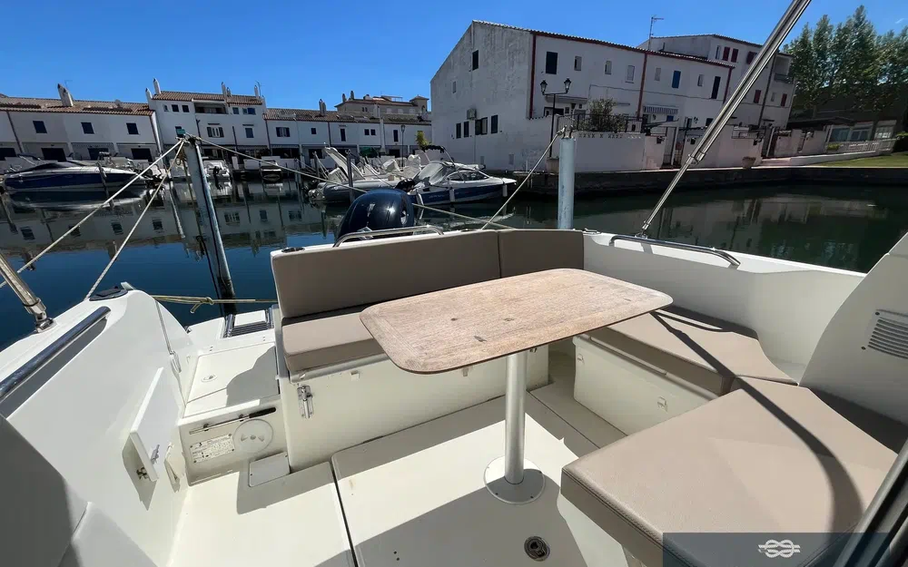 slider 12 Beneteau Antares 7 OB