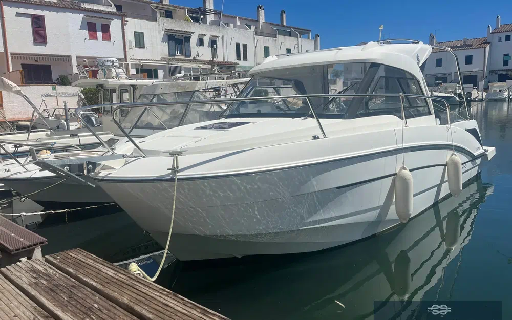 slider 16 Beneteau Antares 7 OB