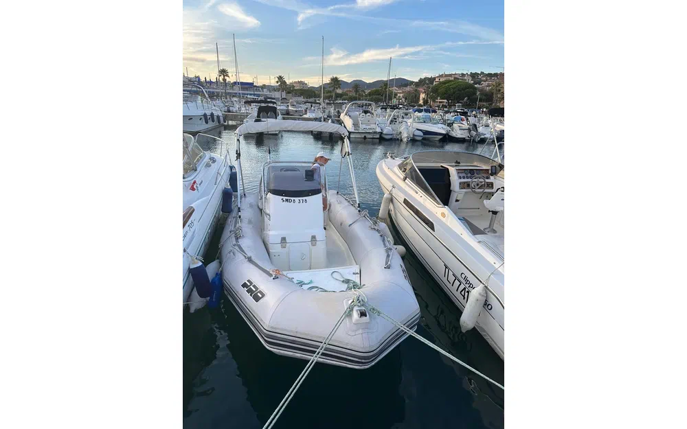 slider 12 Zodiac Pro Open 550