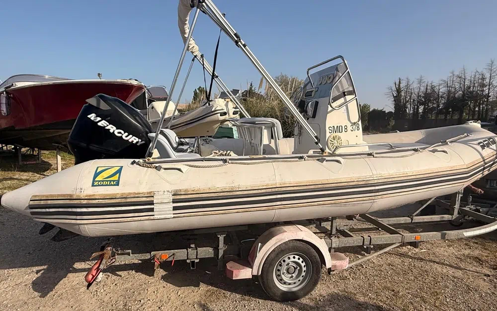 slider 13 Zodiac Pro Open 550