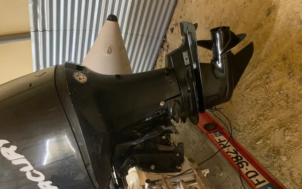 slider 17 Zodiac Pro Open 550