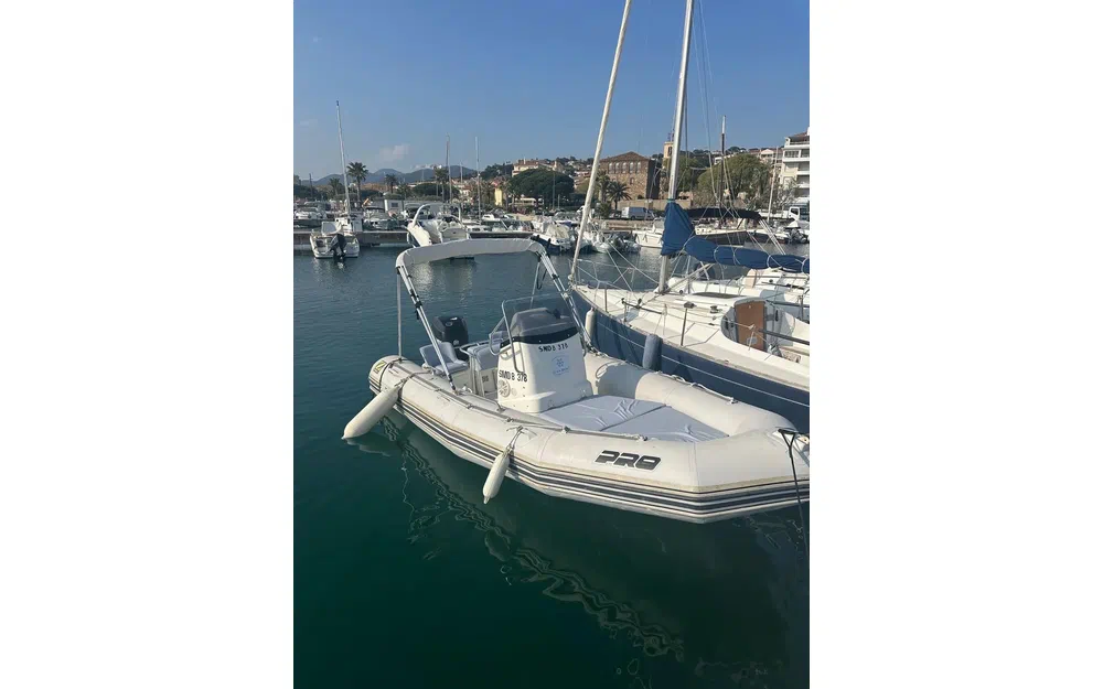 slider 4 Zodiac Pro Open 550