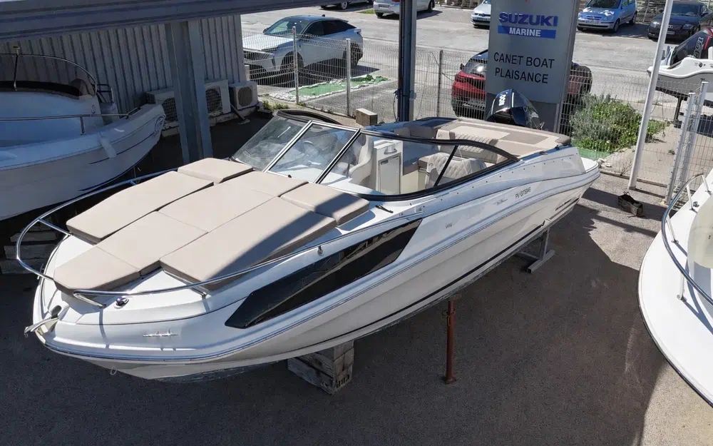 slider 0 Bayliner VR6 BOWRIDER OB