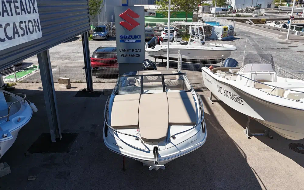 slider 1 Bayliner VR6 BOWRIDER OB