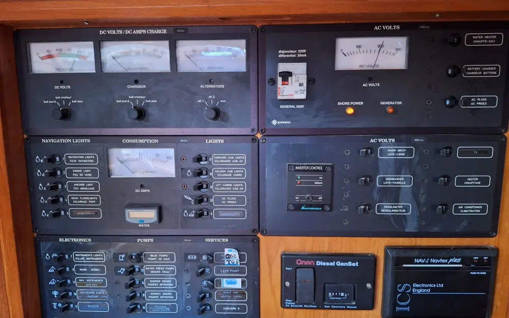 slider 12 Jeanneau Sun Odyssey 52.2