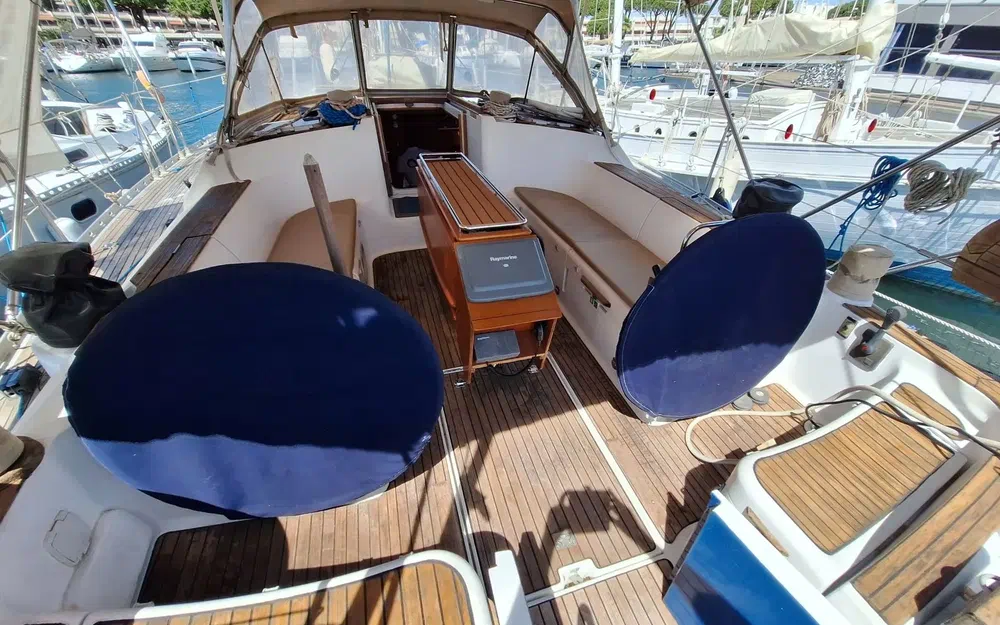 slider 1 Jeanneau Sun Odyssey 52.2