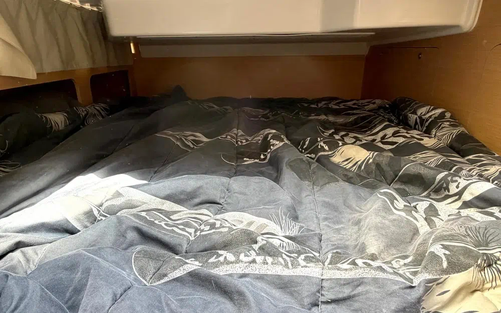 slider 7 Beneteau Flyer 850 Sun Deck