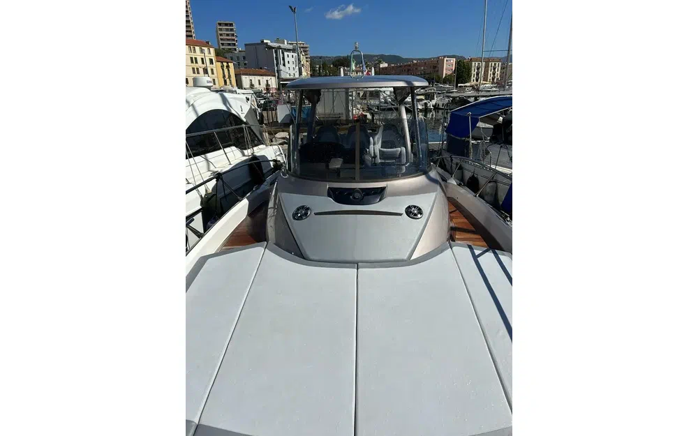 slider 6 Sessa Marine Key Largo 40