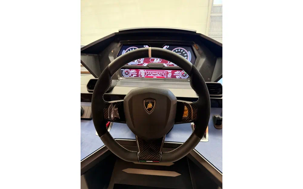 slider 5 Tecnomar Lamborghini 63