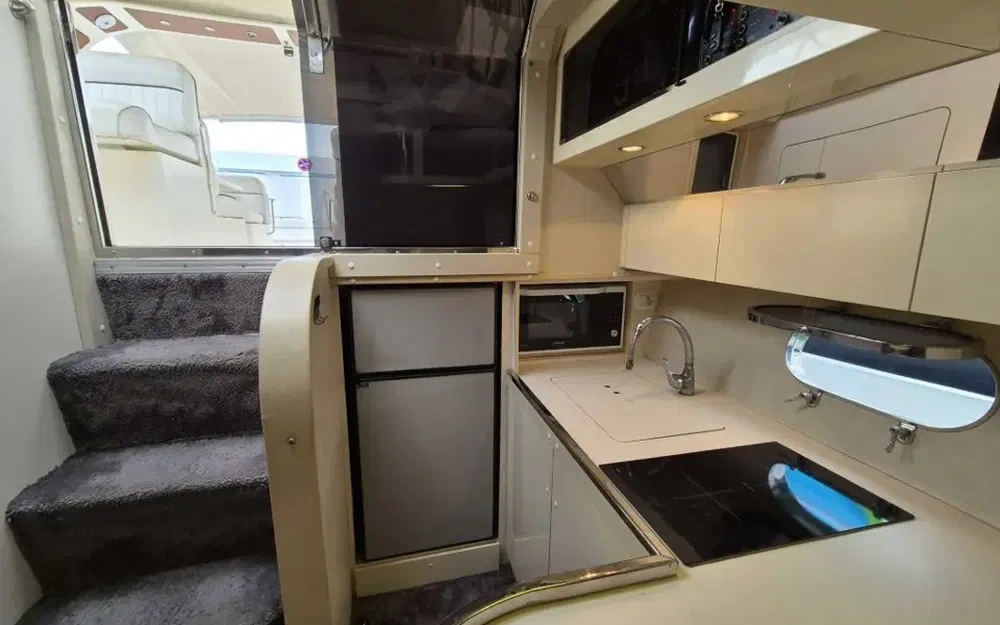 slider 30 Princess Riviera 46