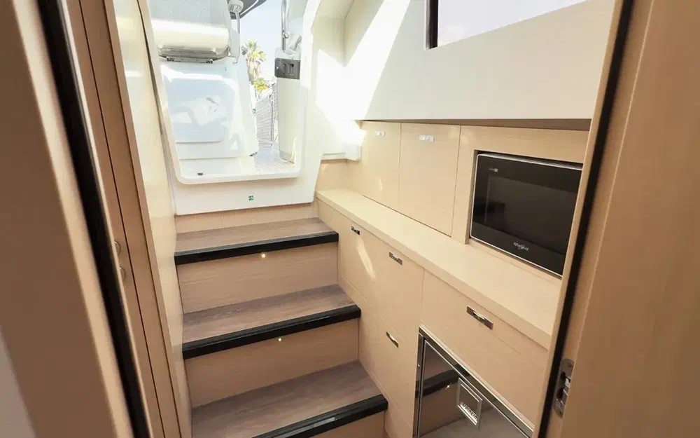 slider 14 Jeanneau DB 37