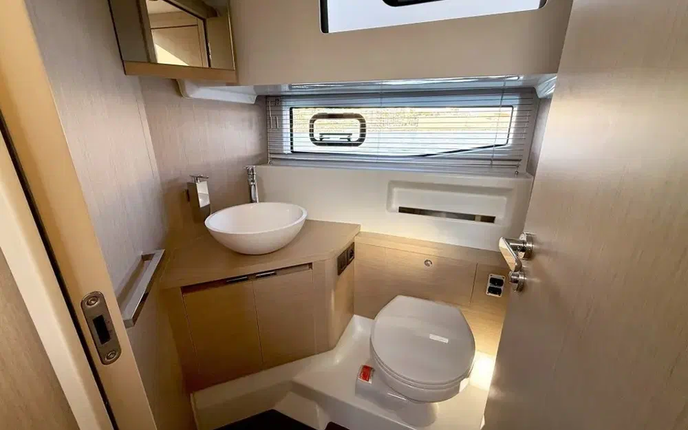 slider 18 Jeanneau DB 37