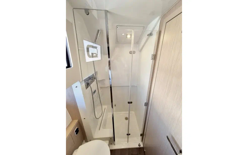 slider 20 Jeanneau DB 37