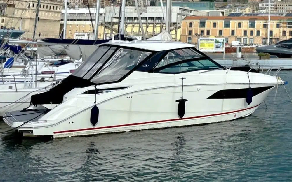 slider 0 Sea Ray 320 Sundancer