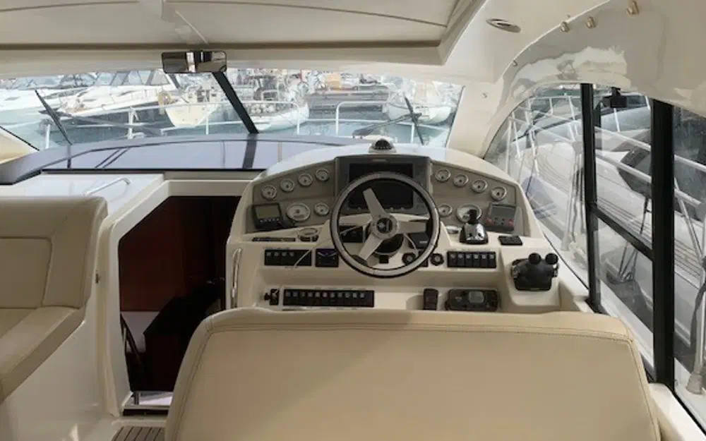 slider 1 Jeanneau Prestige 42 S