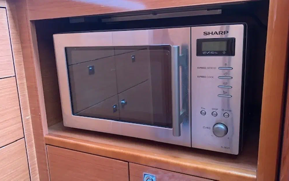 slider 19 Jeanneau Prestige 42 S