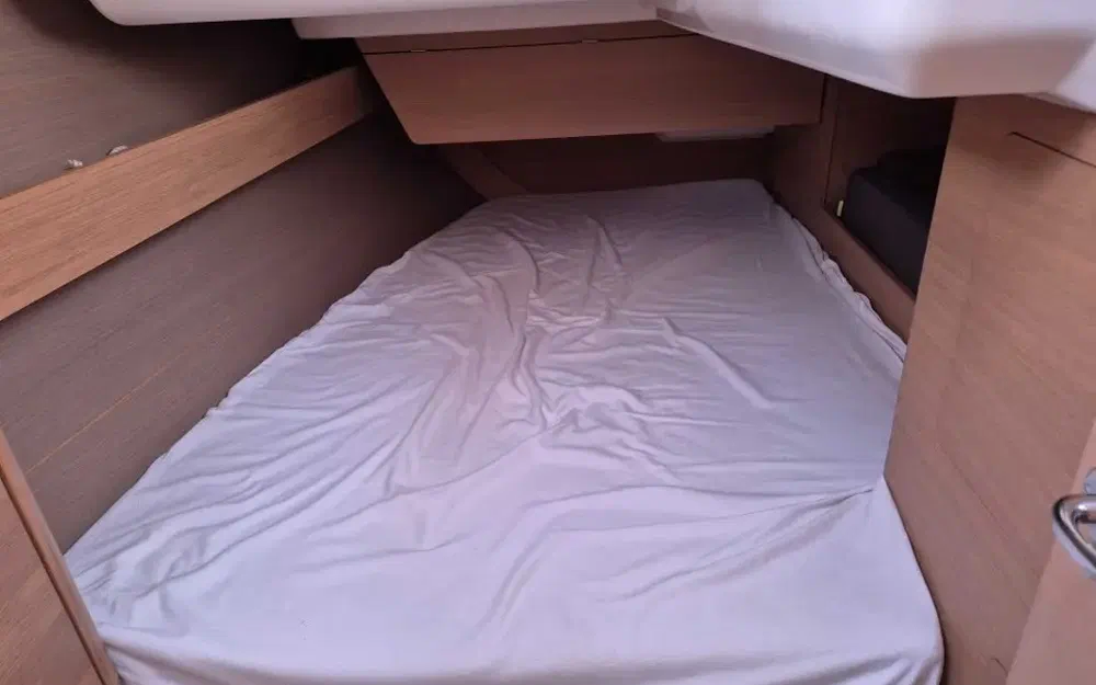 slider 9 Dufour 380 Grand Large