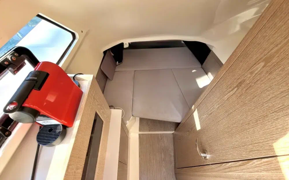 slider 16 Capelli Tempest 40