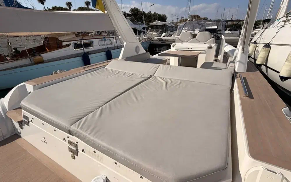 slider 7 Capelli Tempest 40