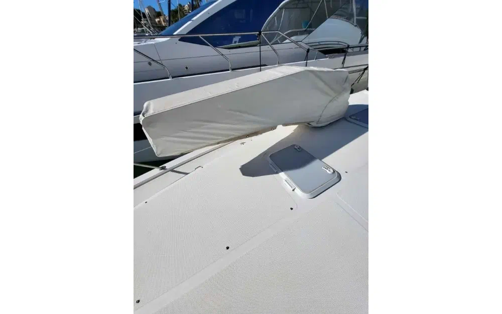 slider 11 Riviera 58 Open Flybridge