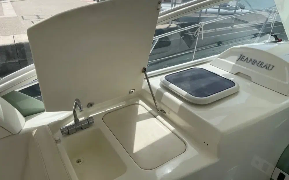 slider 7 Jeanneau Prestige 30 S