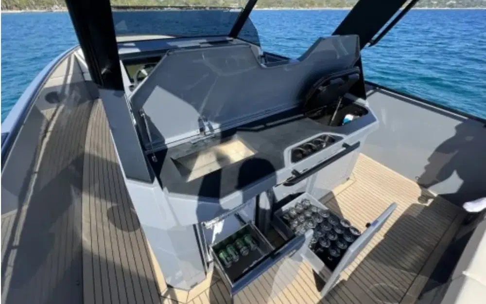 slider 10 Vanquish VQ 40