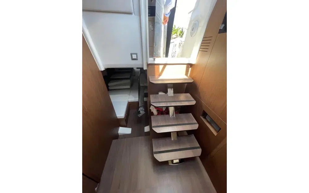 slider 10 Jeanneau Cap Camarat 10.5 WA