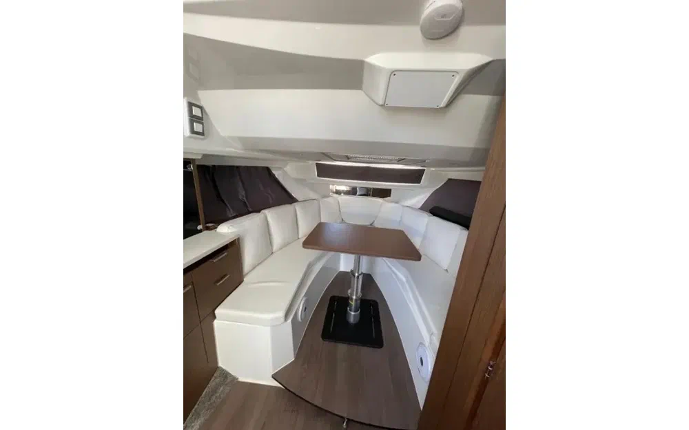 slider 12 Jeanneau Cap Camarat 10.5 WA