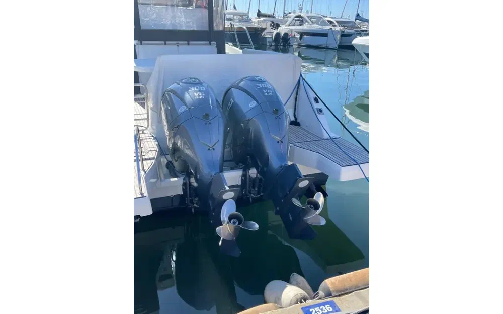 slider 4 Jeanneau Cap Camarat 10.5 WA