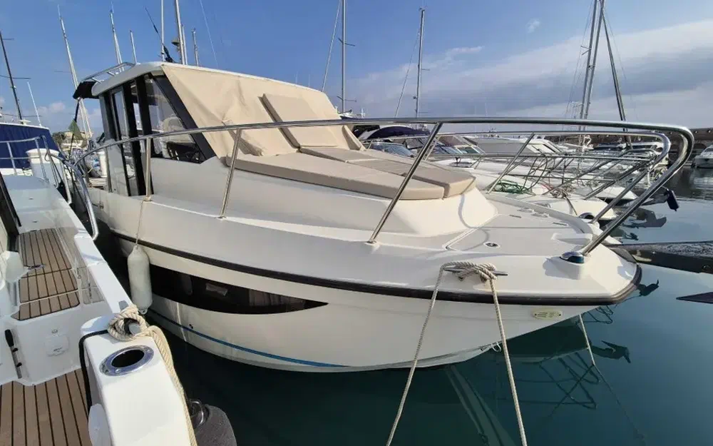 slider 11 Quicksilver Activ 855 Cruiser