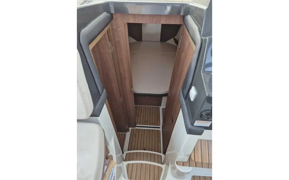 slider 16 Quicksilver Activ 855 Cruiser