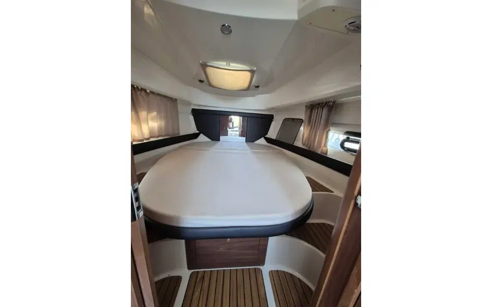 slider 18 Quicksilver Activ 855 Cruiser