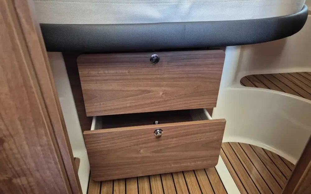 slider 32 Quicksilver Activ 855 Cruiser