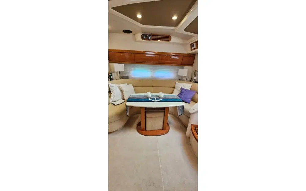 slider 9 Sealine S 43