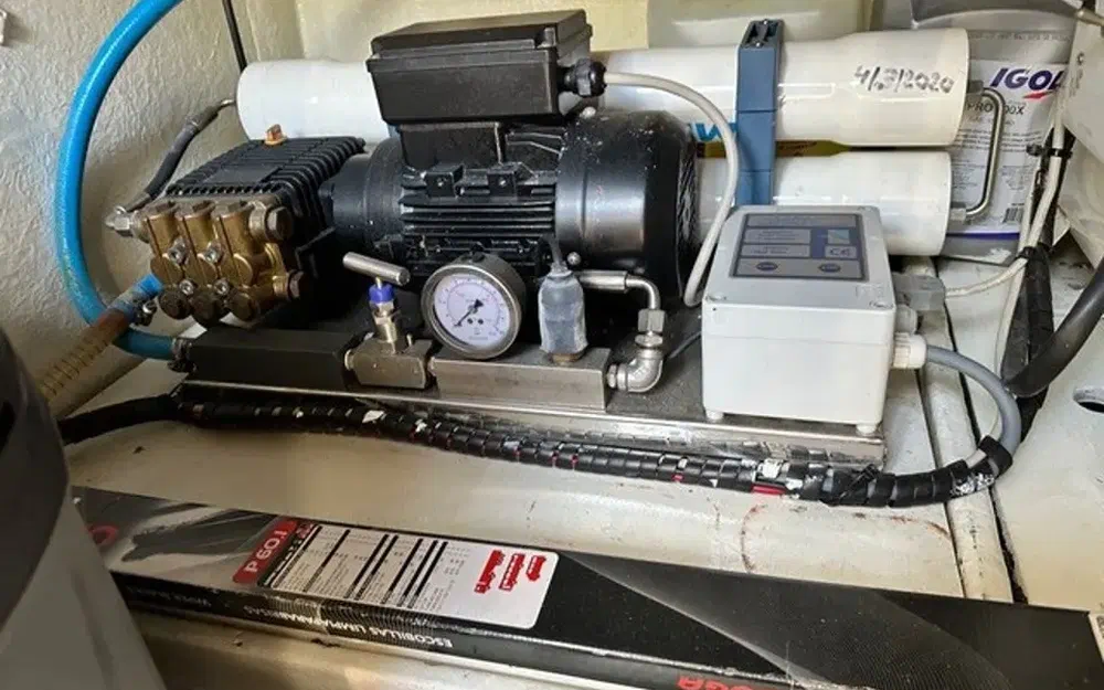 slider 30 Guy Couach 1401 Fly